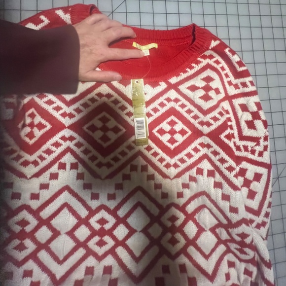 Gianni Bini Ugly Christmas Sweater NWT L Large Red and White Super soft gift - Picture 6 of 10